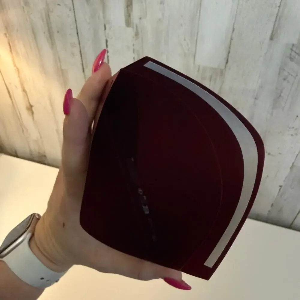 Gucci Burgundy Maroon Glossy Logo Envelope Receipt Holder Gift Packaging 6